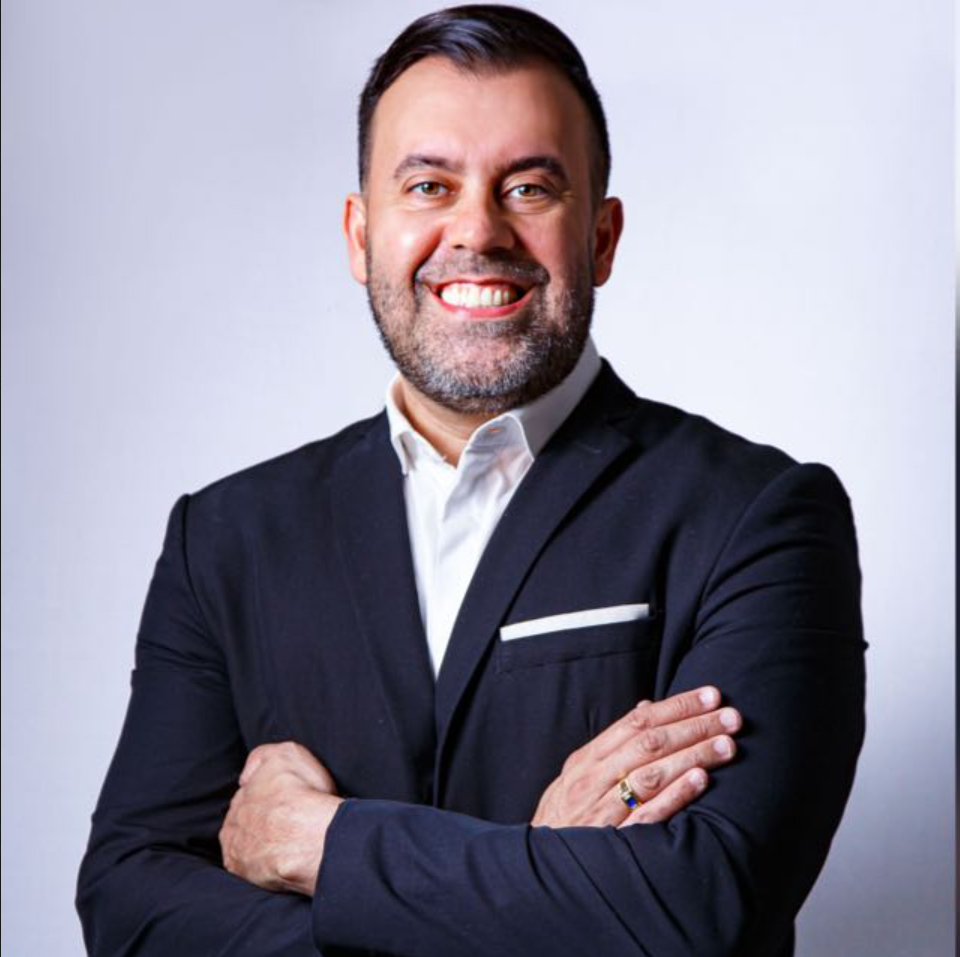 Alessandro Rodrigues
